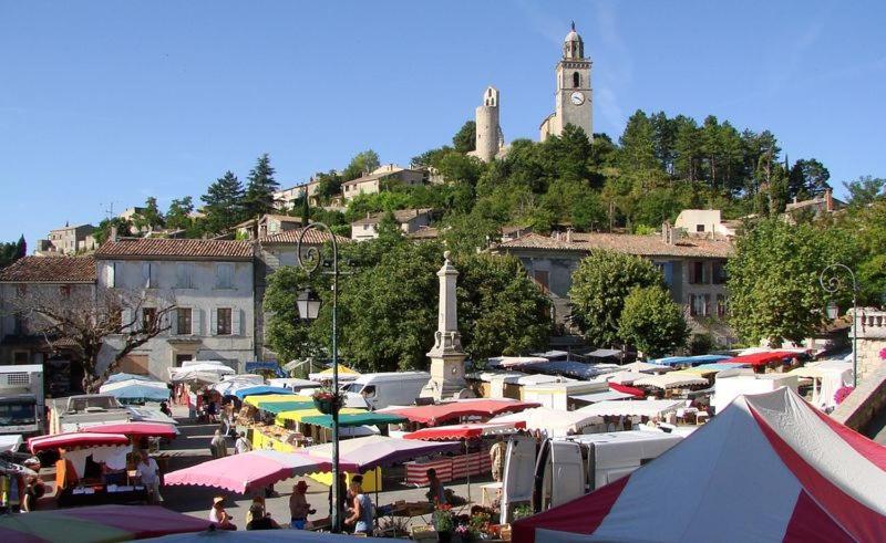 Gite Hanna En Luberon - Le Boisset De St Martin De Castillon Saint-Martin-de-Castillon Bagian luar foto
