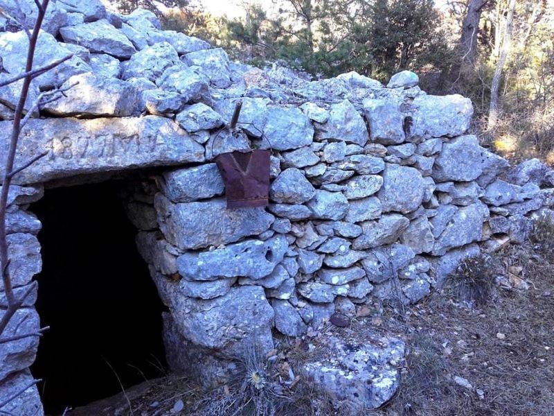 Gite Hanna En Luberon - Le Boisset De St Martin De Castillon Saint-Martin-de-Castillon Bagian luar foto